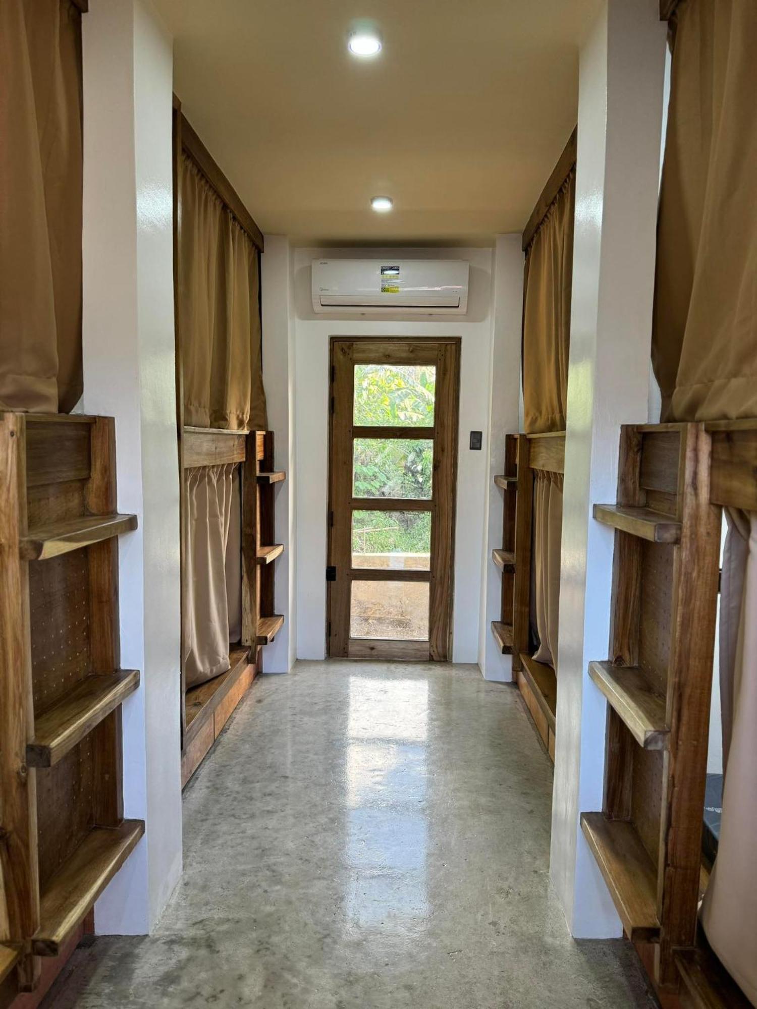 Hostel Casavia Siargao Catangnan Zewnętrze zdjęcie
